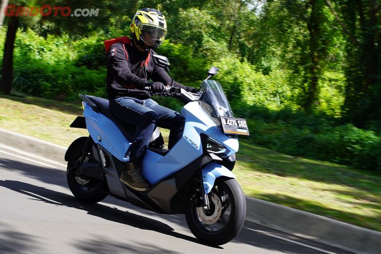 Jawara High Electric Skutik di OTOMOTIF Award 2025, Harga MAKA Cavalry Ternyata Cuma Segini